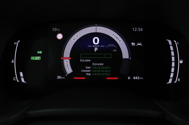 Toyota Aygo X - Hybrid 115 GR Sport 46