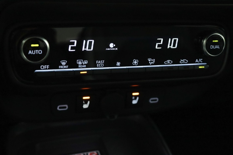 Toyota Aygo X - Hybrid 115 GR Sport 7