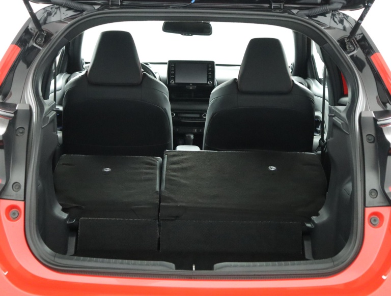 Toyota Yaris - 1.5 Hybrid Launch Edition 26