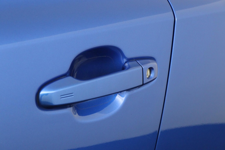 Toyota C-HR - 2.0 Hybrid Bi-Tone 37