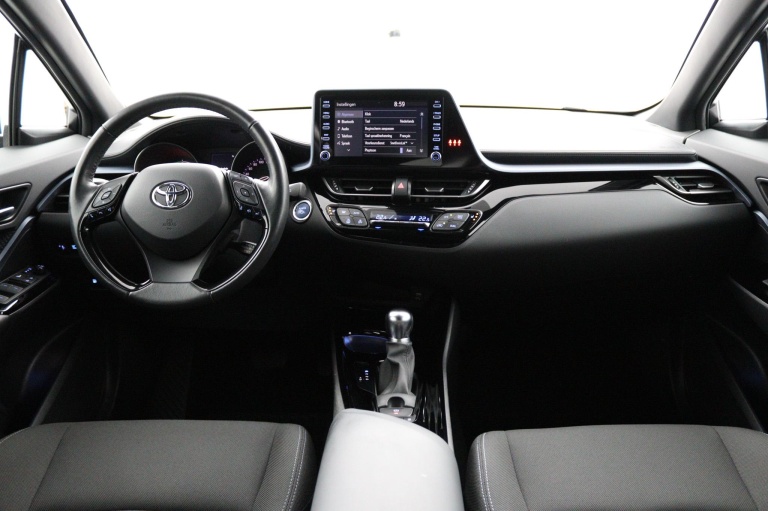Toyota C-HR - 2.0 Hybrid Bi-Tone 4