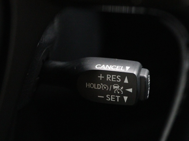 Toyota C-HR - 2.0 Hybrid Bi-Tone