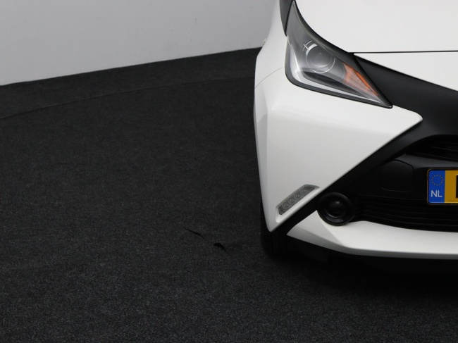 Toyota Aygo - 1.0 VVT-i x-now