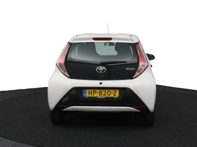 Toyota Aygo - 1.0 VVT-i x-now
