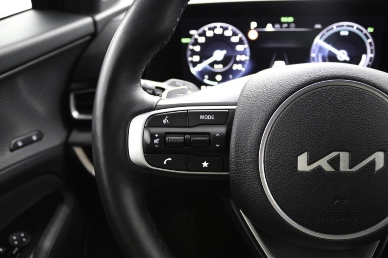 Kia Sportage - 1.6 T-GDi Plug-in Hybrid AWD GT-Line 16