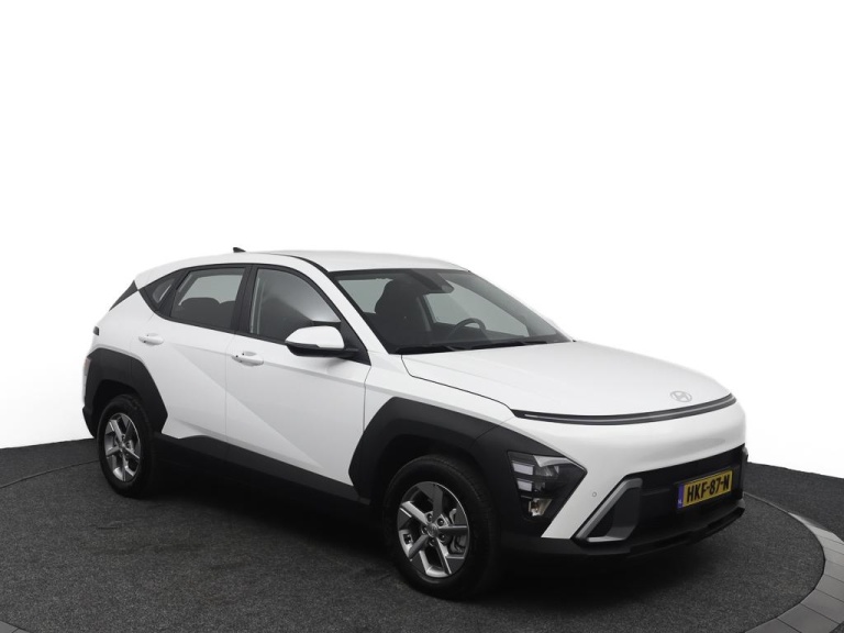 Hyundai Kona - 1.6 GDI HEV Comfort 12