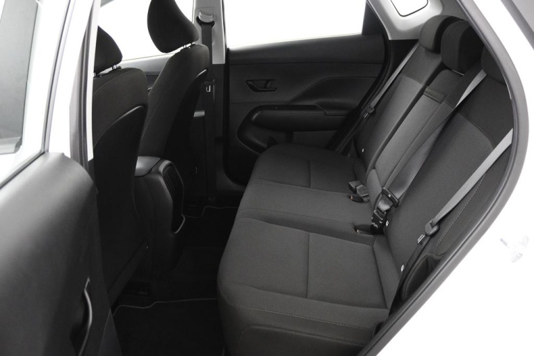 Hyundai Kona - 1.6 GDI HEV Comfort 15