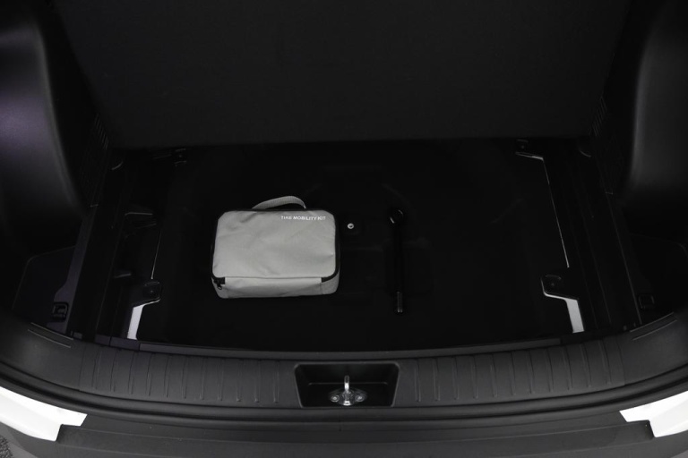 Hyundai Kona - 1.6 GDI HEV Comfort 29