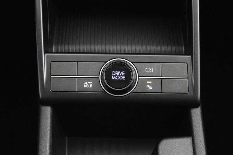 Hyundai Kona - 1.6 GDI HEV Comfort 38