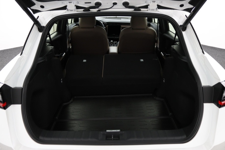 Lexus LBX - Elegant 2WD 25