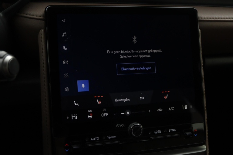 Lexus LBX - Elegant 2WD 43