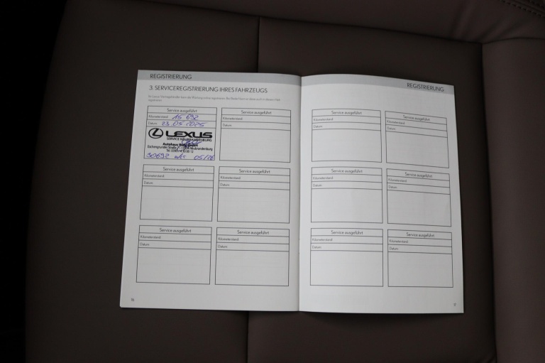 Lexus LBX - Elegant 2WD 47