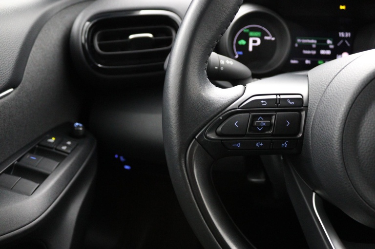 Toyota Yaris Cross - 1.5 Hybrid 19