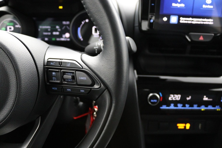 Toyota Yaris Cross - 1.5 Hybrid 21