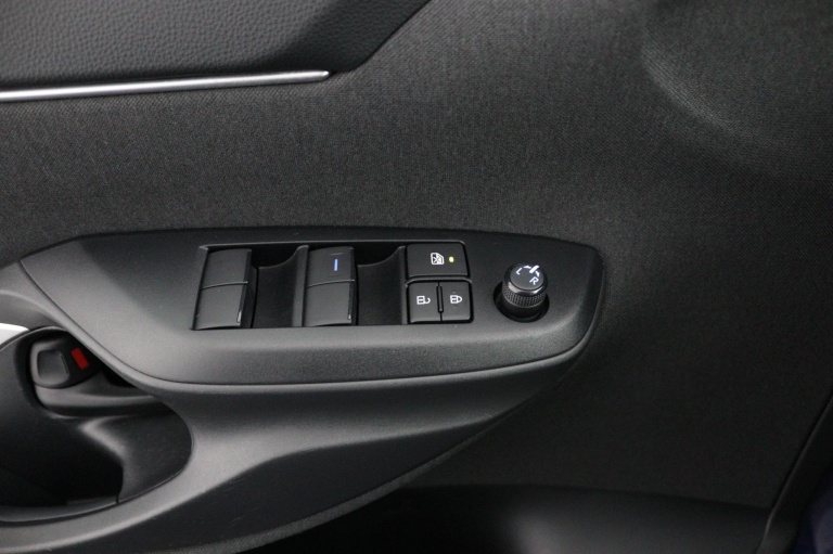 Toyota Yaris Cross - 1.5 Hybrid 29