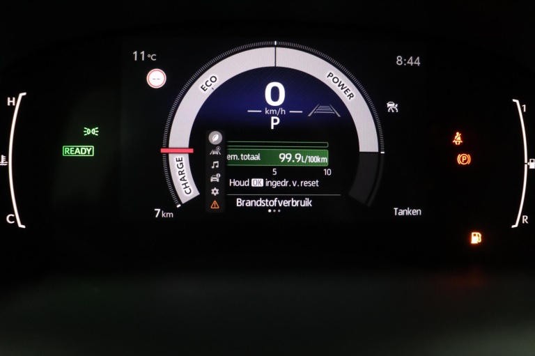 Toyota Aygo X - Hybrid 115 GR Sport 6