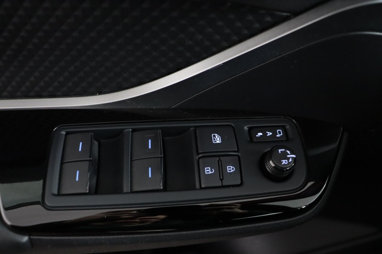 Toyota C-HR - 1.8 Hybrid GR-Sport 29