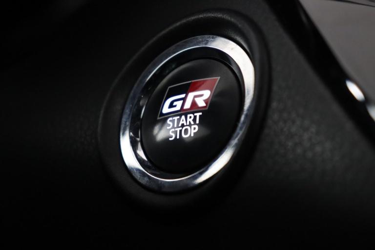 Toyota C-HR - 1.8 Hybrid GR-Sport 54