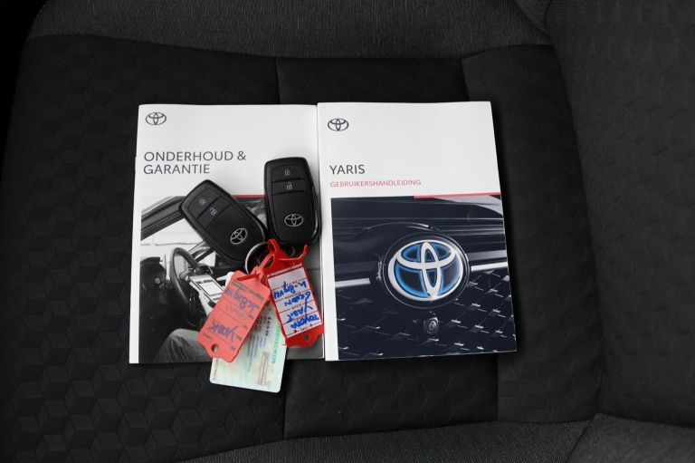 Toyota Yaris - 1.5 VVT-i Dynamic 11