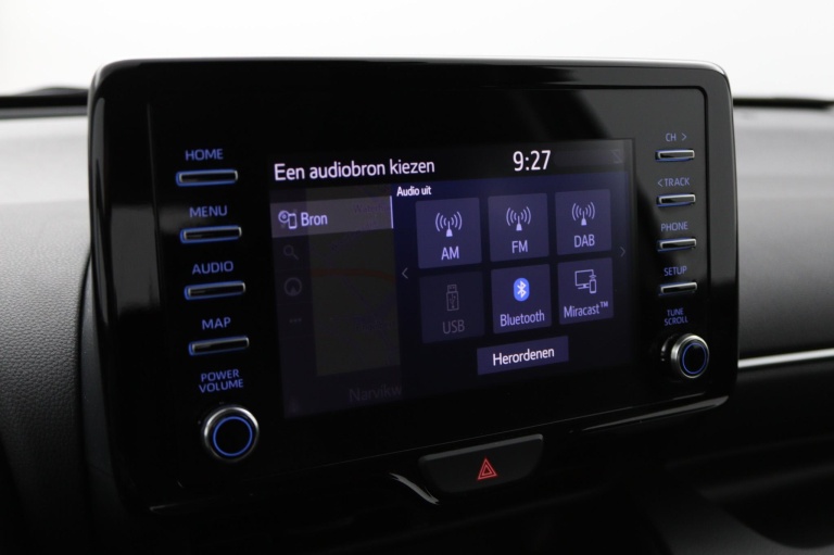 Toyota Yaris - 1.5 VVT-i Dynamic 8