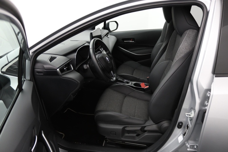 Toyota Corolla Touring Sports - Hybrid 140 Dynamic 17