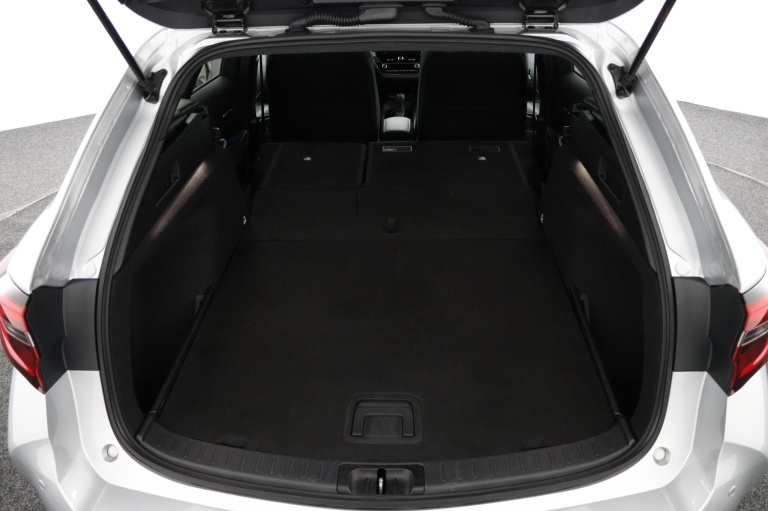 Toyota Corolla Touring Sports - Hybrid 140 Dynamic 26