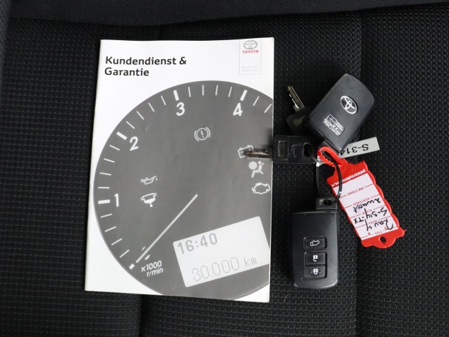 Toyota RAV4 - 2.5 Hybrid AWD Style