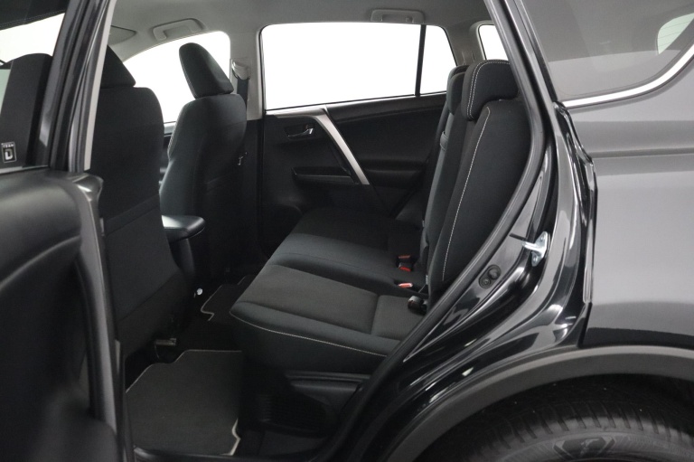 Toyota RAV4 - 2.5 Hybrid AWD Style 18