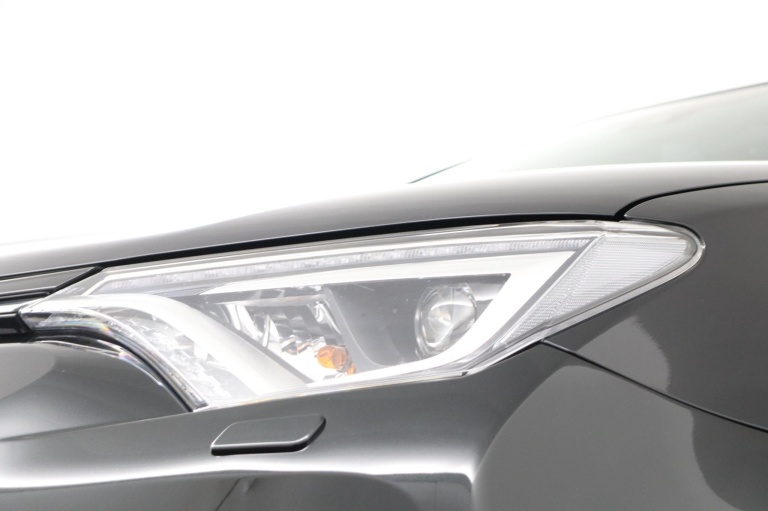 Toyota RAV4 - 2.5 Hybrid AWD Style 36