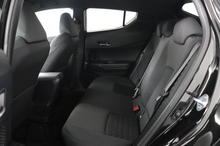Toyota C-HR - 1.8 Hybrid First Edition 18
