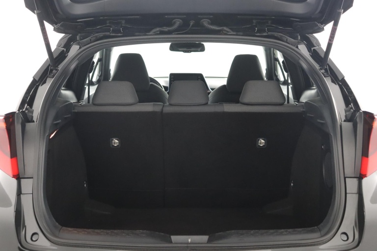 Toyota C-HR - 1.8 Hybrid First Edition 24