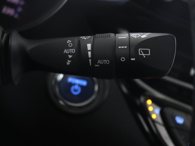 Toyota C-HR - 1.8 Hybrid First Edition