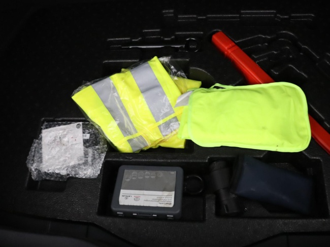 Toyota C-HR - 1.8 Hybrid First Edition