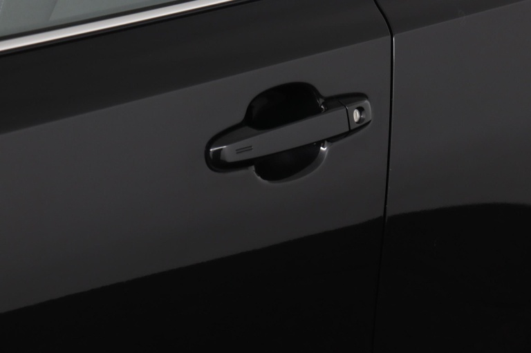 Toyota C-HR - 1.8 Hybrid First Edition 40