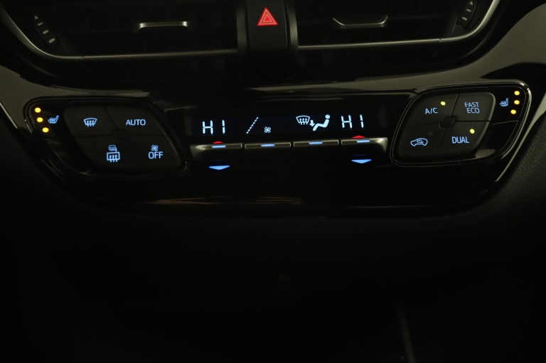 Toyota C-HR - 1.8 Hybrid First Edition 7