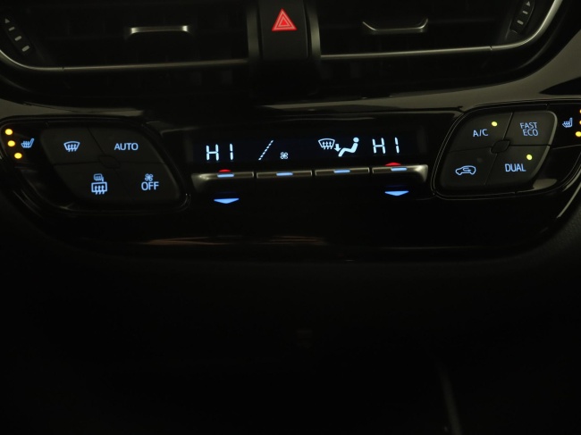 Toyota C-HR - 1.8 Hybrid First Edition