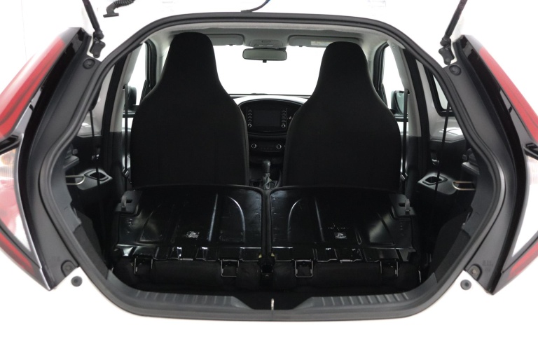 Toyota Aygo X - 1.0 VVT-i S-CVT first 25