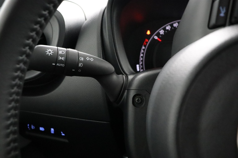 Toyota Aygo X - 1.0 VVT-i S-CVT first 29