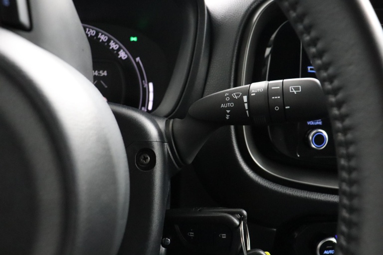 Toyota Aygo X - 1.0 VVT-i S-CVT first 30