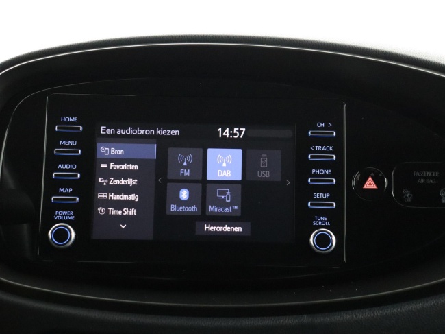 Toyota Aygo X - 1.0 VVT-i S-CVT first