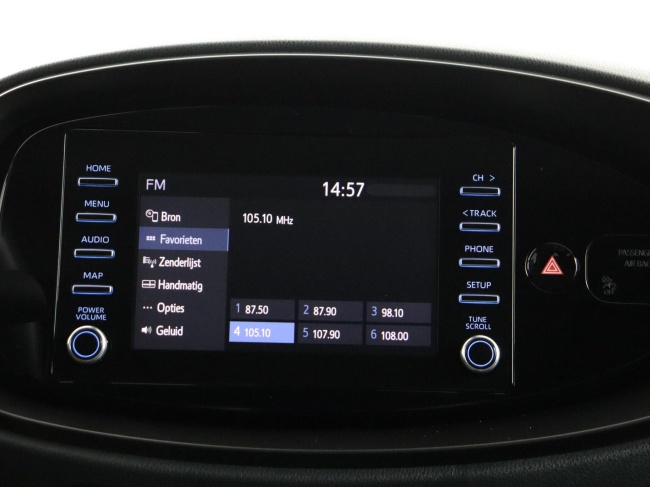 Toyota Aygo X - 1.0 VVT-i S-CVT first