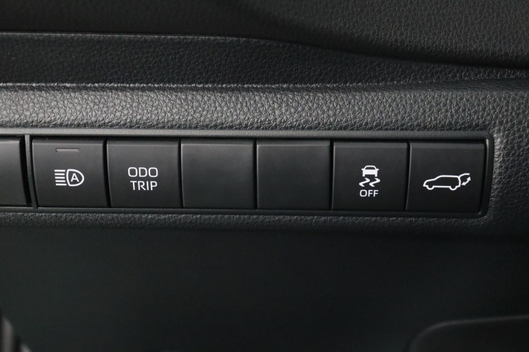 Toyota Corolla Touring Sports - Hybrid 200 GR Sport Plus 31