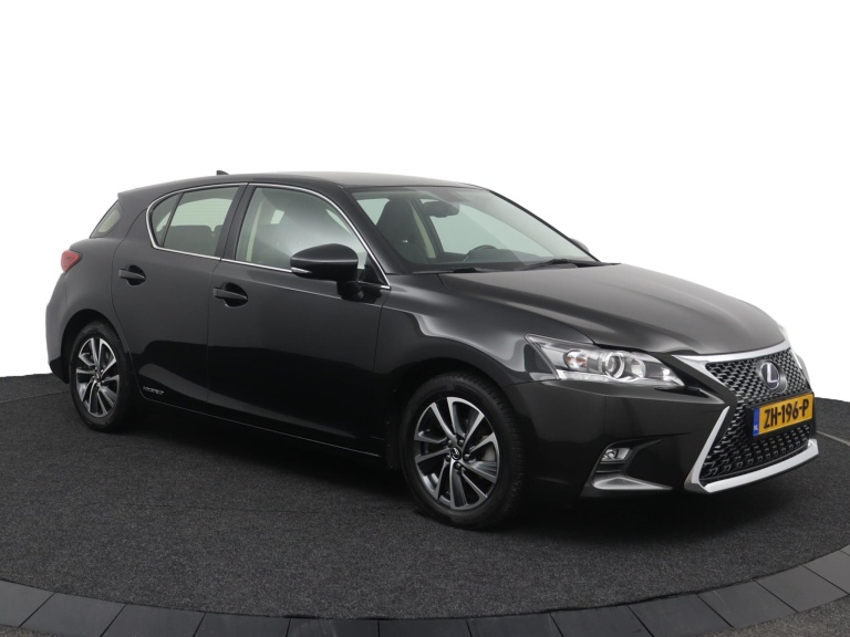 Lexus CT - 200h Business Line 14