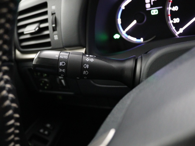 Lexus CT - 200h Business Line