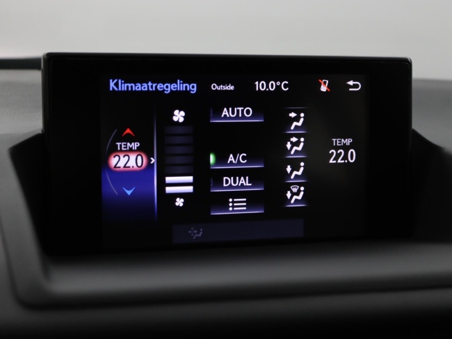 Lexus CT - 200h Business Line