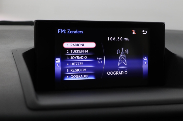 Lexus CT - 200h Business Line 8