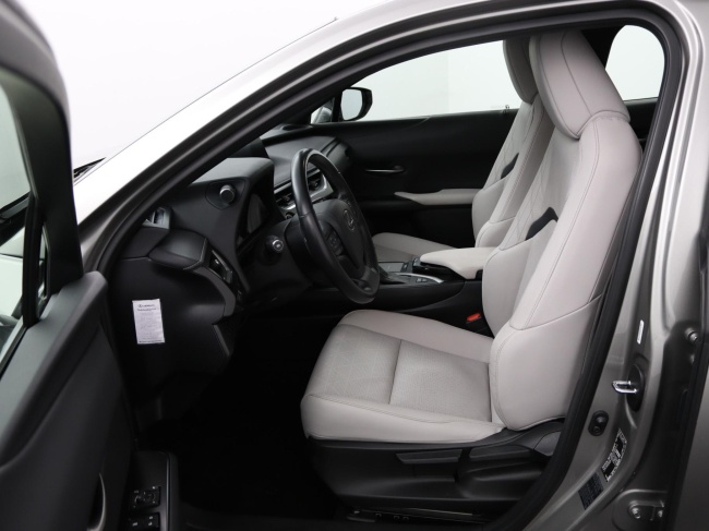 Lexus UX - 250h Luxury Line