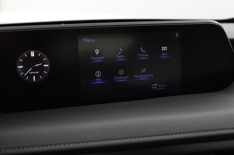 Lexus UX - 250h Luxury Line 41