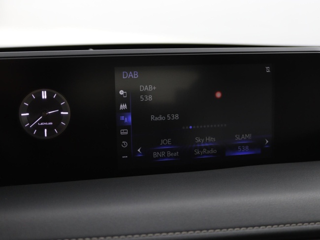 Lexus UX - 250h Luxury Line