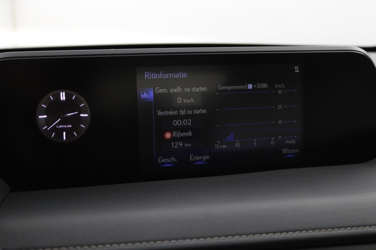 Lexus UX - 250h Luxury Line 43